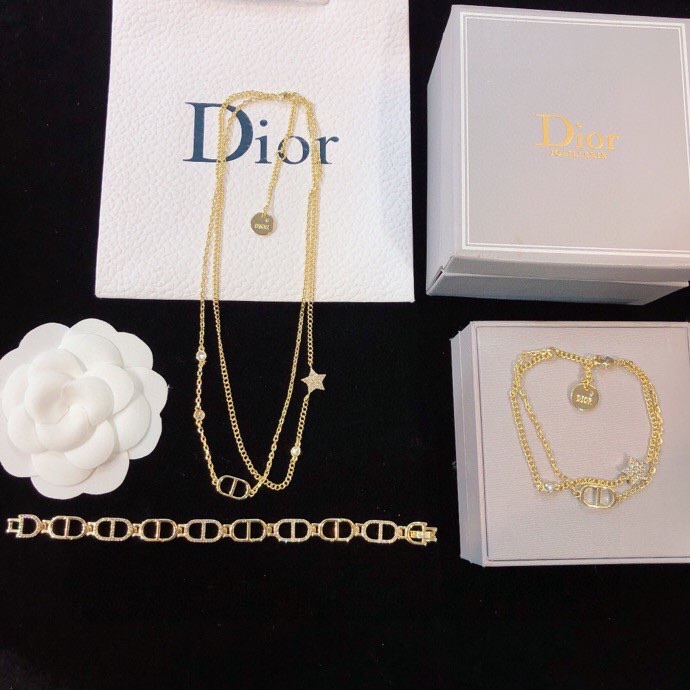 Christian Dior Bracelets